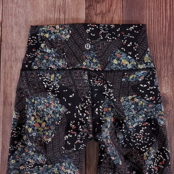 Lululemon Sz 4 Wunder Under Hi-Rise 7/8 Tight 25" Assemblage Alpine White Multi - Picture 5 of 11